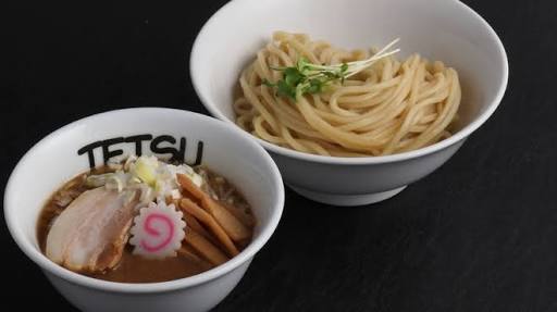 皆さんのおすすめのラーメン屋は？