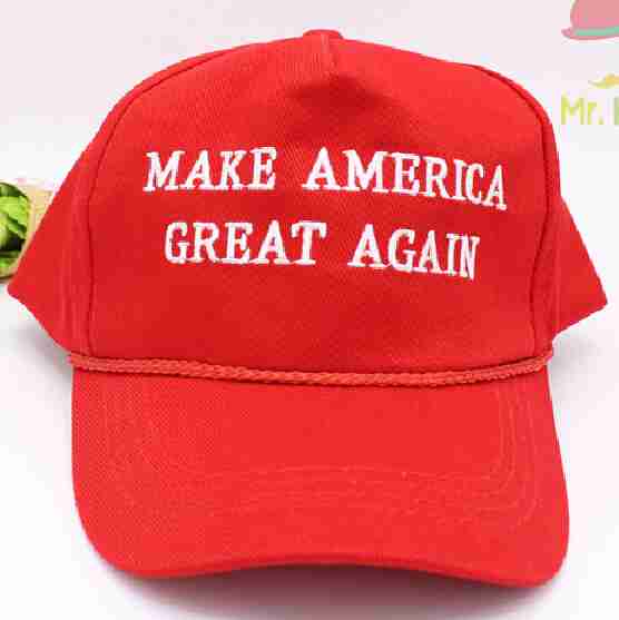 トランプ支持のキャップをかぶって登校した少年、集団暴力を受け更に学校から停学処分言い渡される