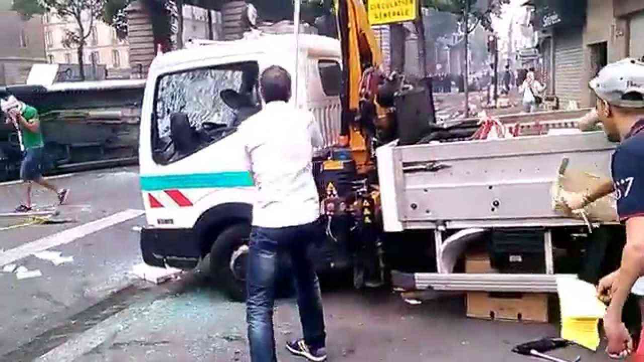 Islam in France 2014 - YouTube