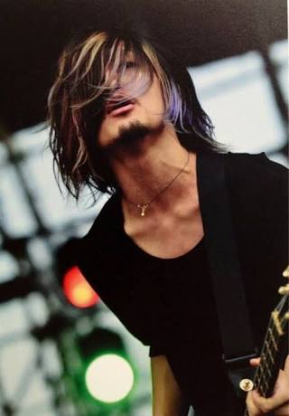 ONE OK ROCK最新MVでTakaが“American Girls”に追われる