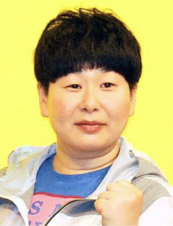 女芸人が体を張る芸、どこまで笑えますか？