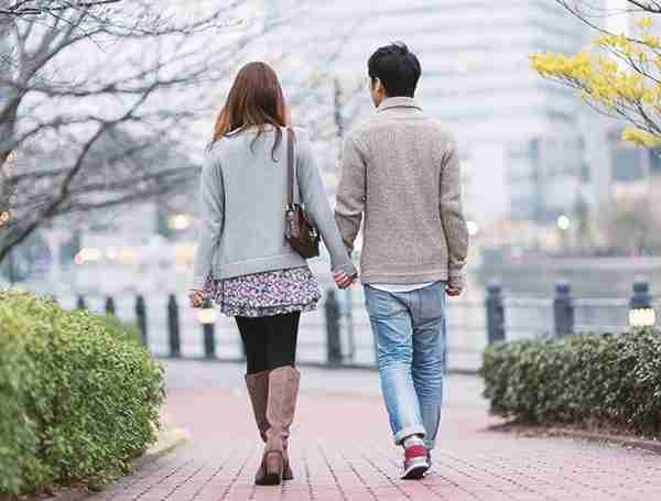 友達が多い人と恋人持ちどちらが幸せ？