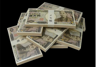 芸能人の年収を予想してみるトピ