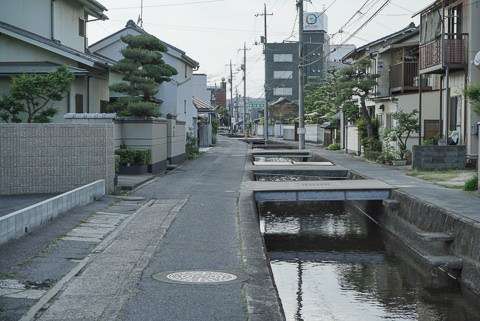 あなたの住んでいる市町村に意見を言おう!!