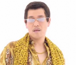 あるMV(ミュージックビデオ)の画像を貼って歌手と曲名が分かったらプラスを押すトピ