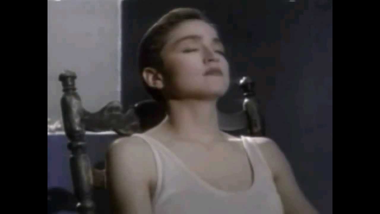 Madonna - La Isla Bonita [Official Music Video] - YouTube