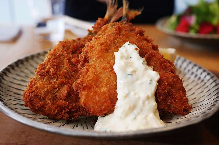 無言で飯テロするトピ