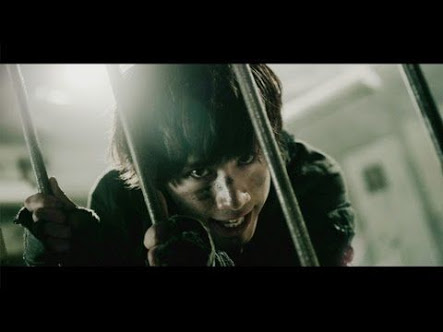 ONE OK ROCK最新MVでTakaが“American Girls”に追われる
