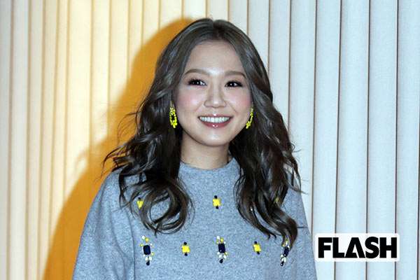 西野カナ「市川海老蔵」似のマネージャーと腕組み半同棲！