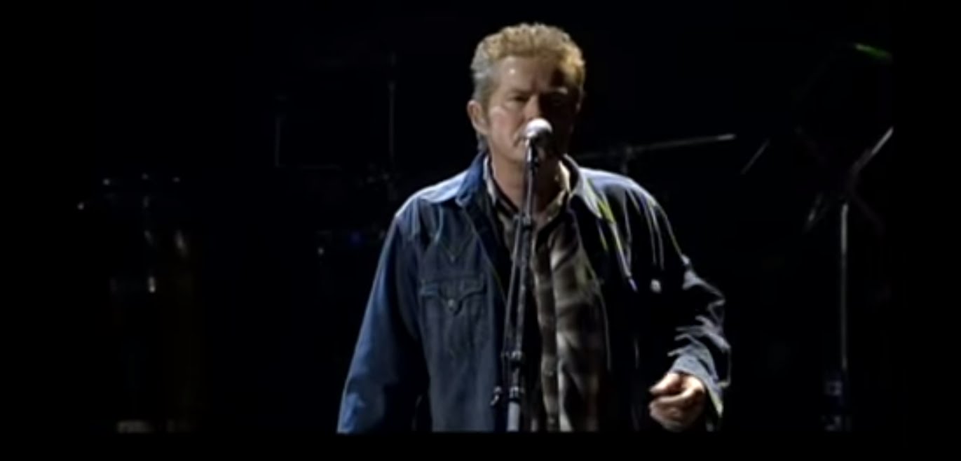 Eagles - Desperado (Live) - YouTube