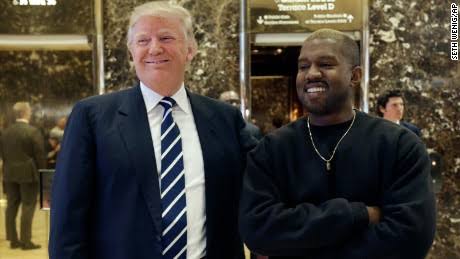 イヴァンカ・トランプさん、大統領執務室での写真を公開　「何様？」と反感買う