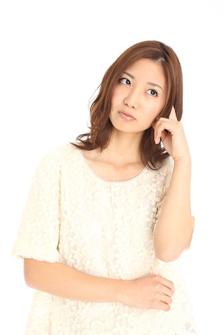 自分が思っている程、他人は気にしていない心理―自分のことは「悪く」考えがち｜「マイナビウーマン」