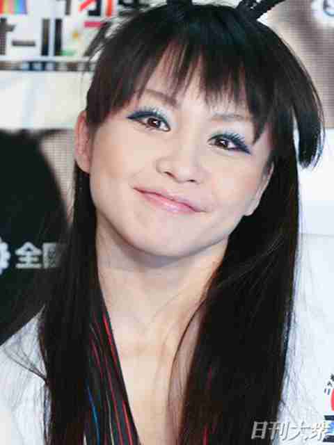 misono「ヒモでもないし格差婚でもない」「喪中でなければ、もっと早くに結婚していた」