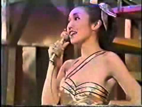 ルージュの伝言 [荒井由実] - YouTube