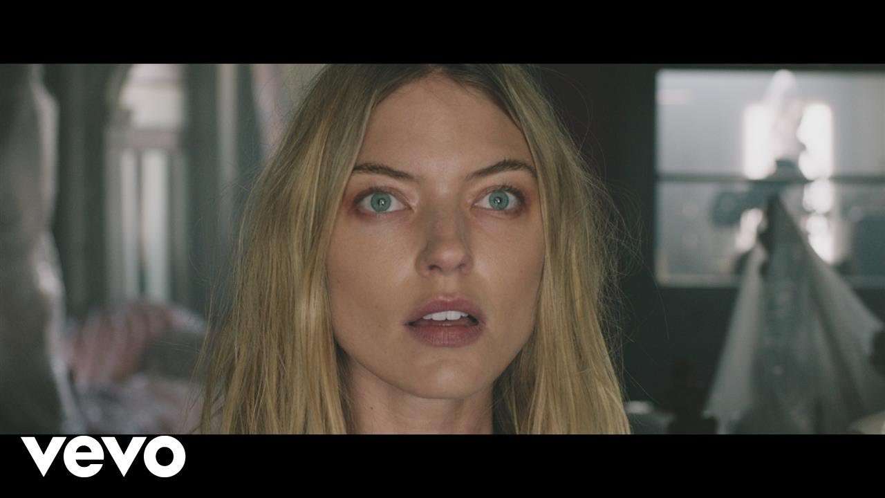 The Chainsmokers - Paris - YouTube