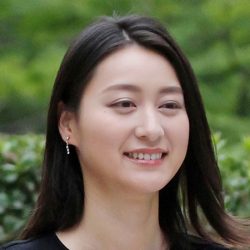 櫻井翔と小川彩佳アナにペアルックの目撃談 取材班も驚く (2017年3月6日掲載) - ライブドアニュース