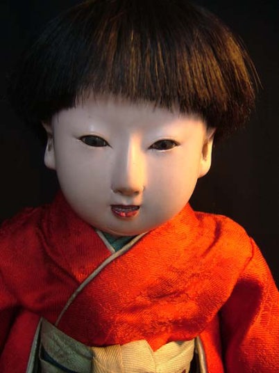 首相の妻・昭恵氏は私人？公人？　スタッフに公務員5人