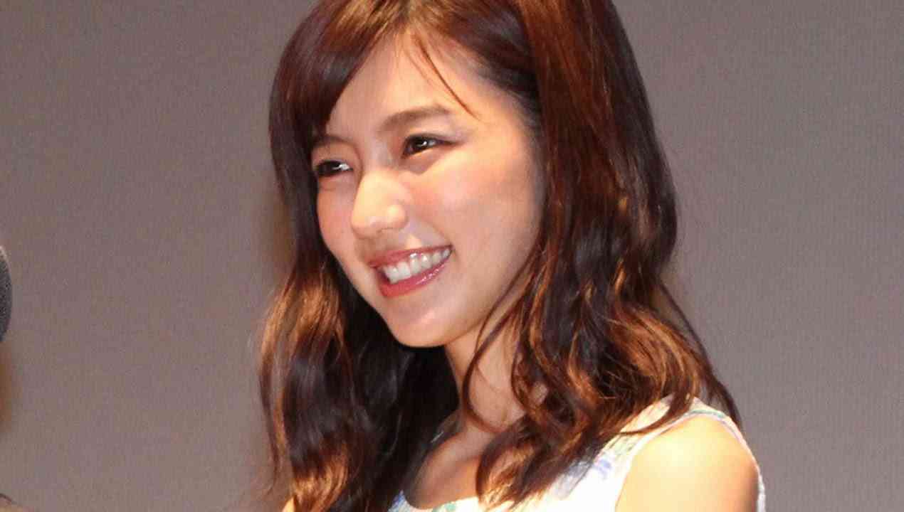 真野恵里菜「JJ」モデルに仲間入り「160センチ以下でよかった」