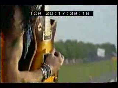 Velvet Revolver -Slither (Ozzfest/Download 2005) - YouTube