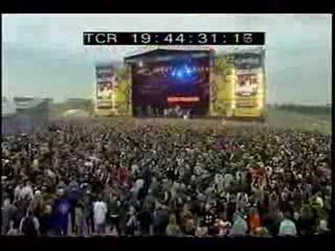 Velvet Revolver - Big machine/It´s so easy (Download 2005) - YouTube