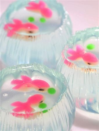 芸術的なお菓子の画像