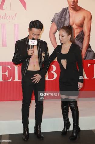 浜崎あゆみ、豊かな谷間強調の春色大人ドレス姿写真公開で「肌のぷるぷるなこと」「春の妖精かよっ」