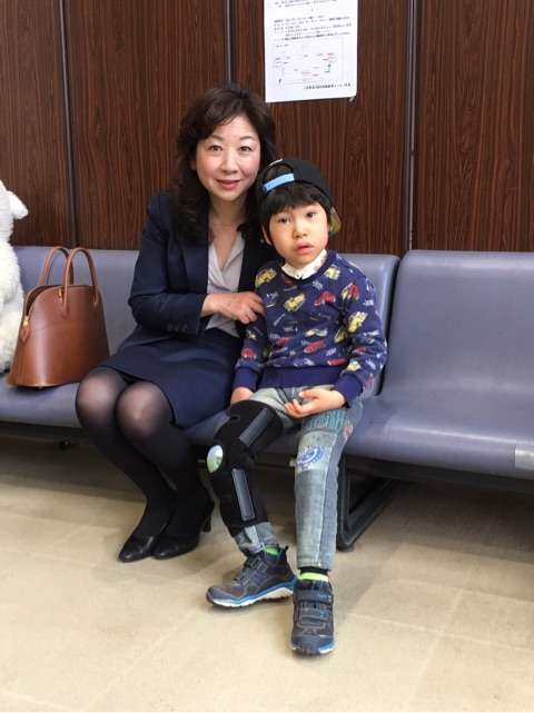 息子が心臓に持病、社会の壁の厚さ知った 野田聖子さん