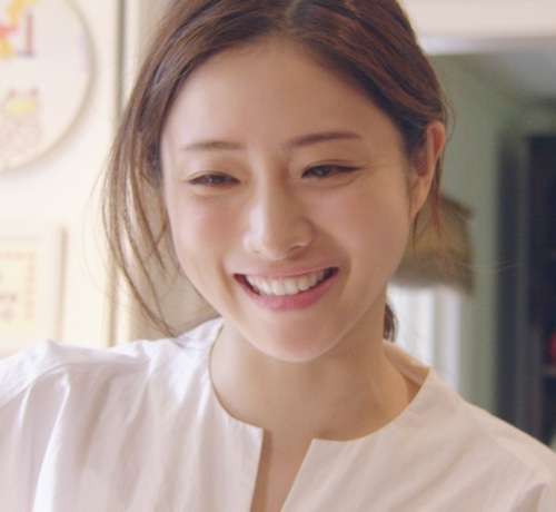 石原さとみ、カナダでスイーツ作りに挑戦