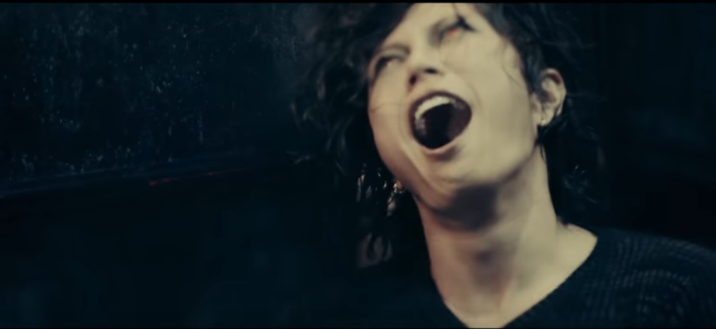 【閲覧注意】攻めすぎぃ！GACKT、新曲「罪の継承」MVが完全に放送禁止レベル