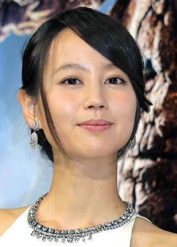 堀北真希第１子出産、所属事務所も認める　詳細は非公表に