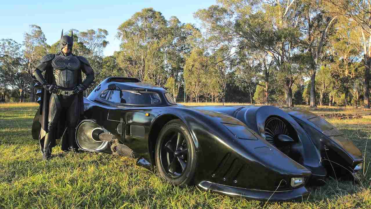 Real Life Batmobile: Man Spends Two Years Building Iconic 1989 Car - YouTube