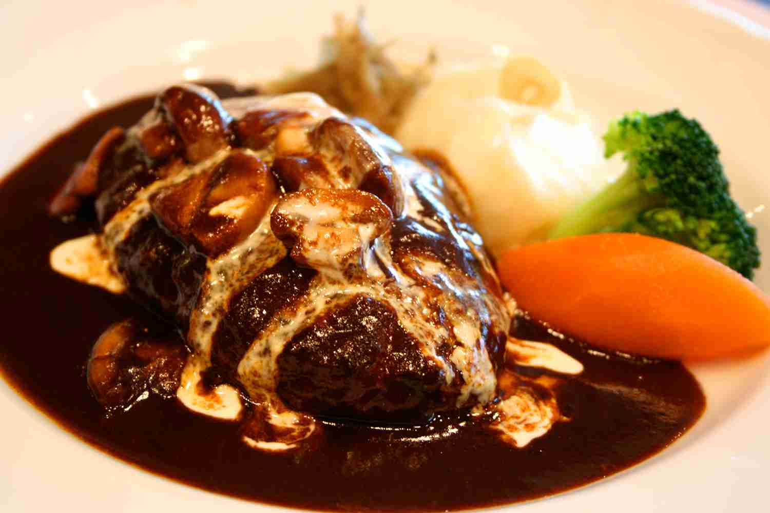 洋食屋さんが好きな方〜♪