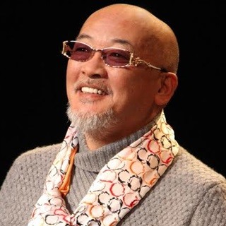 メガネ+芸能人が見たいです。