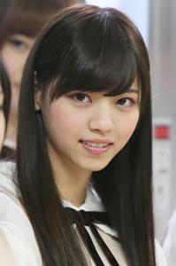 女性アイドルの美しいメイク画像を貼るトピ