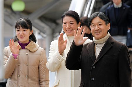 皇太子ご一家、長野で静養