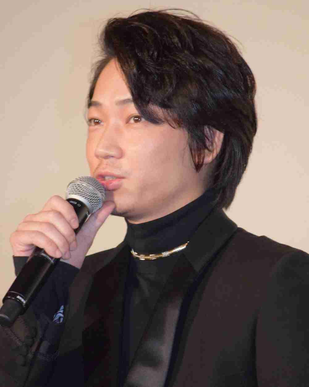 【エンタがビタミン♪】綾野剛　共演した女優の中でNo.1は「宮崎あおい」と告白 | Techinsight（テックインサイト）|海外セレブ、国内エンタメのオンリーワンをお届けするニュースサイト