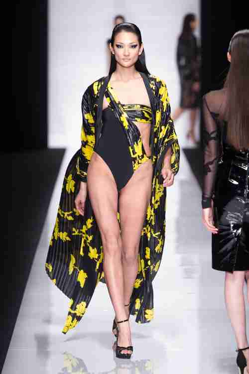 股下が長い芸能人の画像を貼るトピ Part2