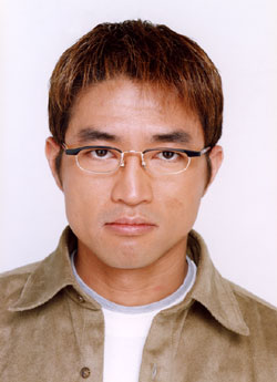 メガネ+芸能人が見たいです。