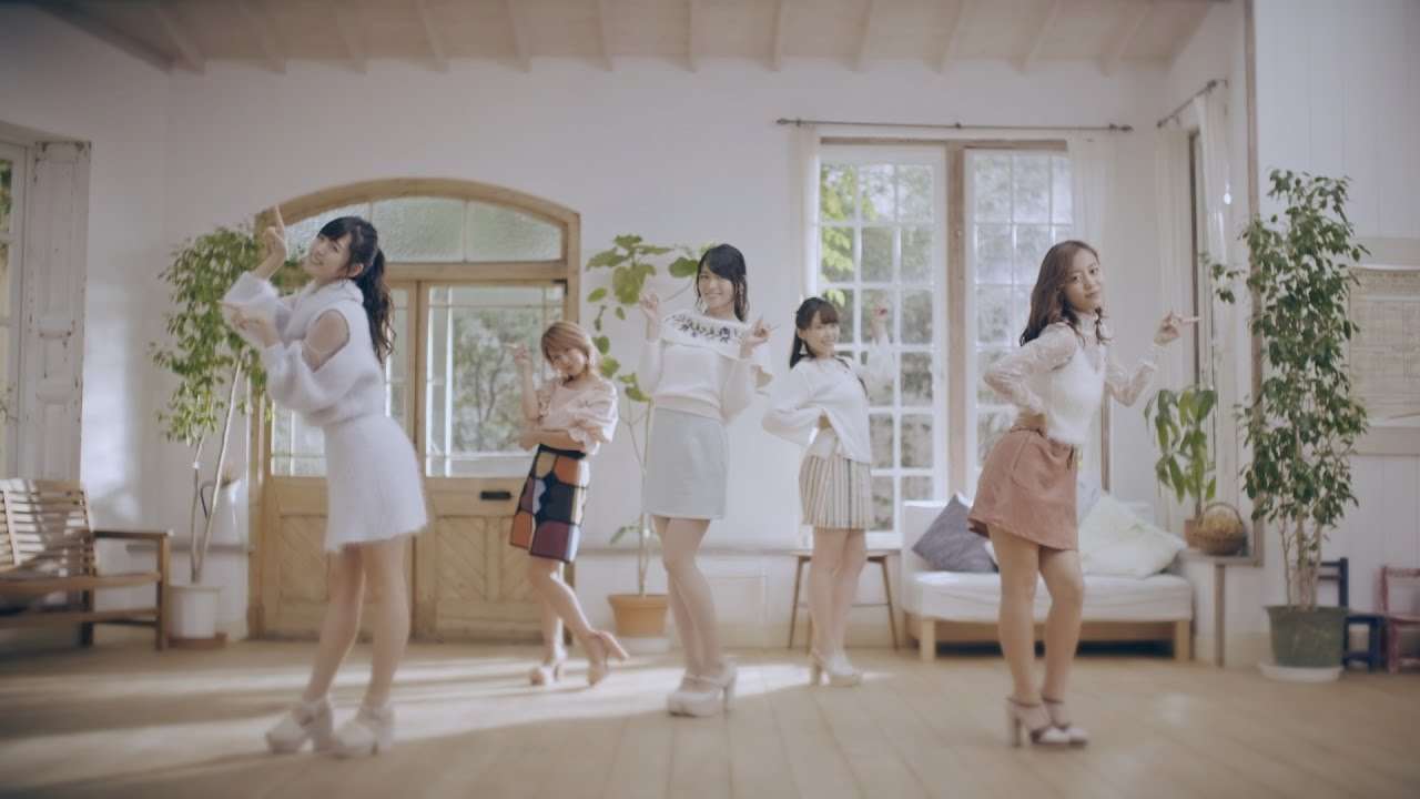 ℃-ute『愛はまるで静電気』(℃-ute[Love Is Like Static Electricity])(Promotion Edit) - YouTube