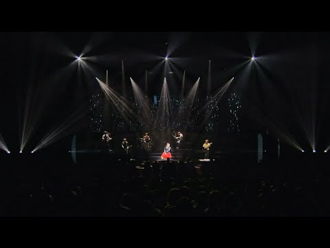 aiko-『4月の雨』（from Live Blu-ray/DVD『POPS』) - YouTube