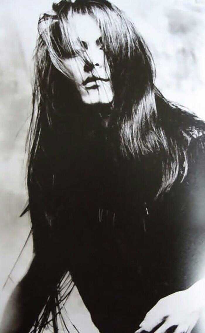 ロン毛の男性をひたすら貼っていくトピ。