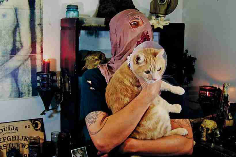 ロン毛の男性をひたすら貼っていくトピ。