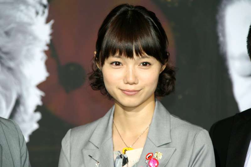 綾野剛 共演した女優の中でno 1は 宮崎あおい と告白 ガールズちゃんねる Girls Channel