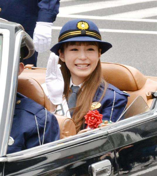 平野綾、銀髪ショートに大胆イメチェン！長髪40センチカットに大反響