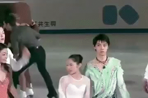 羽生結弦ファン、「ユヅリスト」に激怒　「Mr.サンデー」テロップに「やめて」