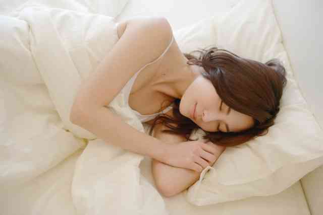 費用ゼロ！！ 睡眠こそ、コスパ抜群のスキンケアだってこと知ってる？
