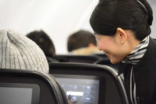 歌手が感動した航空会社の神対応 母親の遺影に「お客様」として対応 - ライブドアニュース