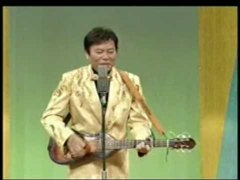 【日本の至芸】 堺すすむ 「 なんでかフラメンコ 」 - YouTube