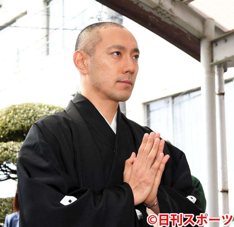 海老蔵「戦争なんて愚か。スポーツで争えば十分」 - 芸能 : 日刊スポーツ