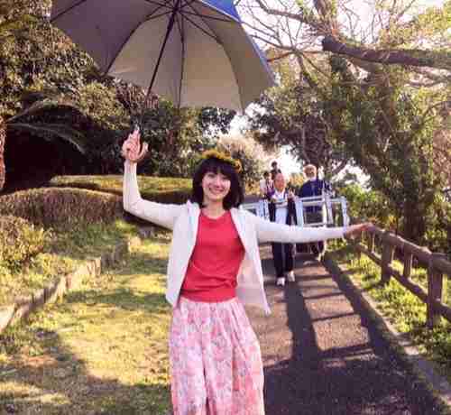 波瑠が“陽気な浮かれポン”姿を披露 | Narinari.com